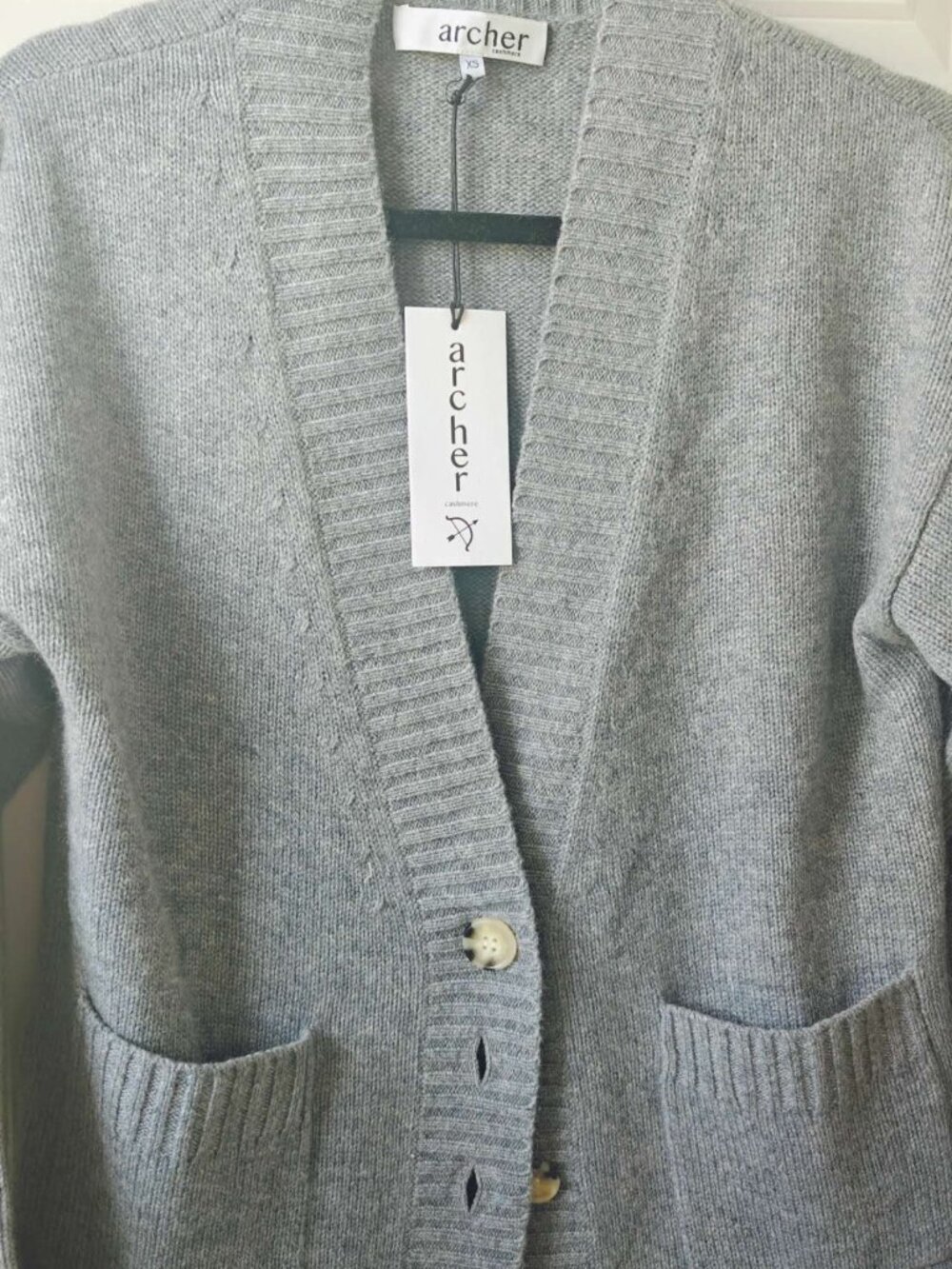 NWT Archer Eden Boyfriend V Neck Cashmere Cardigan - Picture 3 of 5